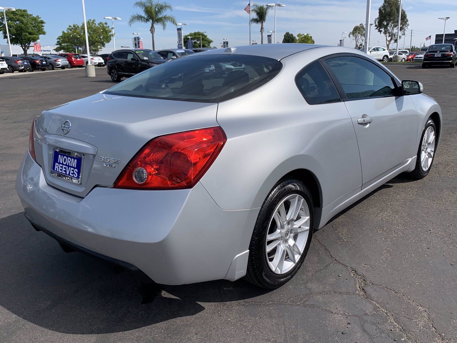 Pre-Owned 2008 Nissan Altima 3.5 SE 2dr Car in Irvine #H2000894 | Norm ...